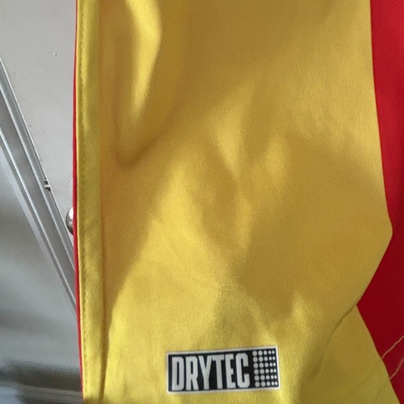 Spain 🇪🇸 España Jersey Striped Athletic Jerseys Medium, que viva España!! - Picture 2 of 6